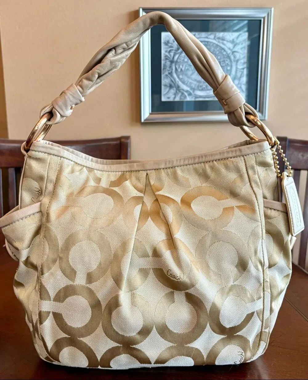 COACH - Op Art Parker Hobo in Tan Monogrammed Canvas with Leather Trim (2009)🍒